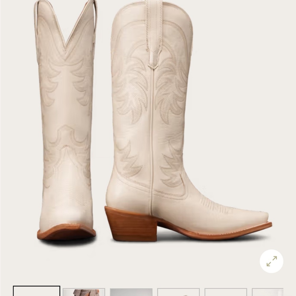 Cream Western Cowboy Boots